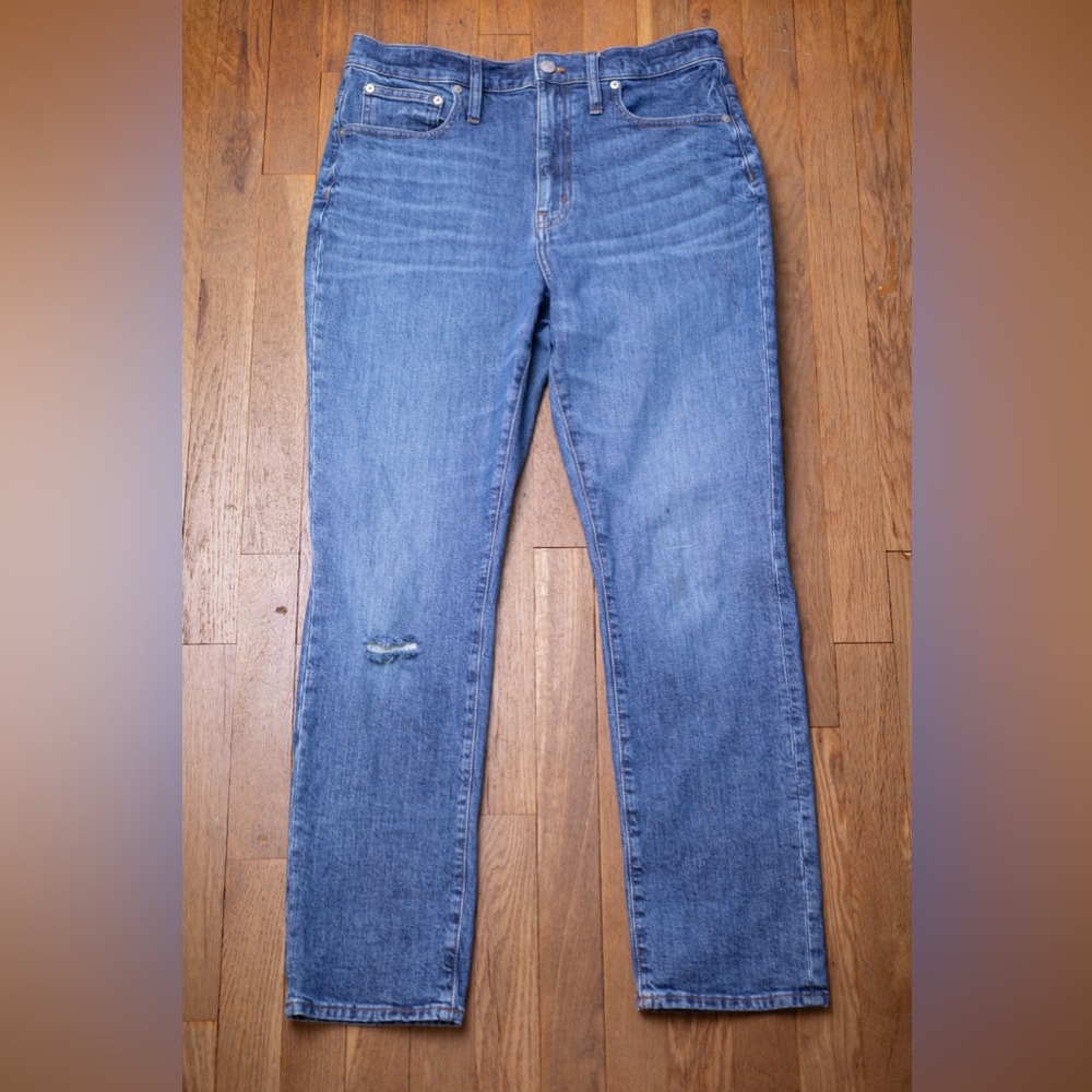 Madewell high rise, slim boyfriend jeans size 30